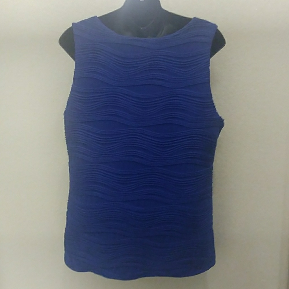 New Directions Ribbed Tank Top - Picture 3 of 8
